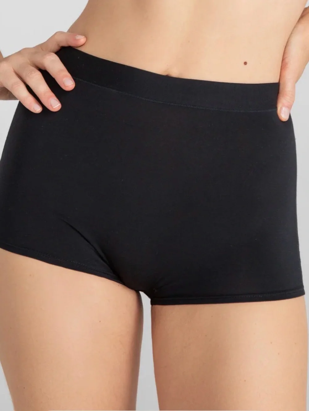 Honeylove High-Waist Seamless Boyshorts in Wine